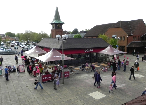 The Blenheim Commercial Umbrella