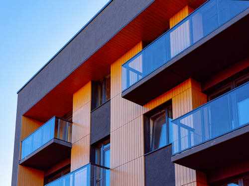 How the Fire Safety Regulations in High Rise Buildings Affects Projects with Balconies