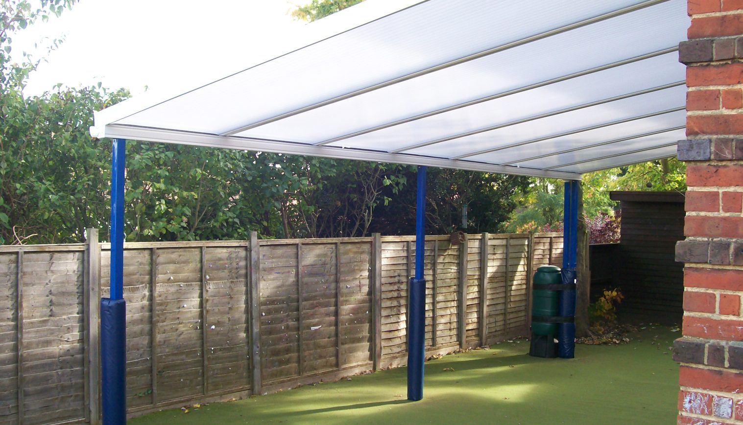 High Wycombe CE Combined School – Wall mounted canopy