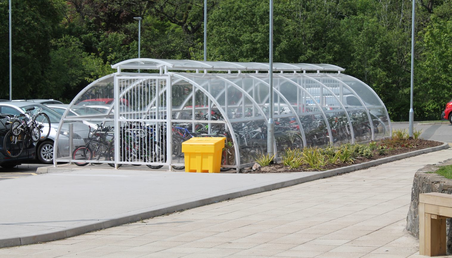 Cardiff High School – Cycle Compound