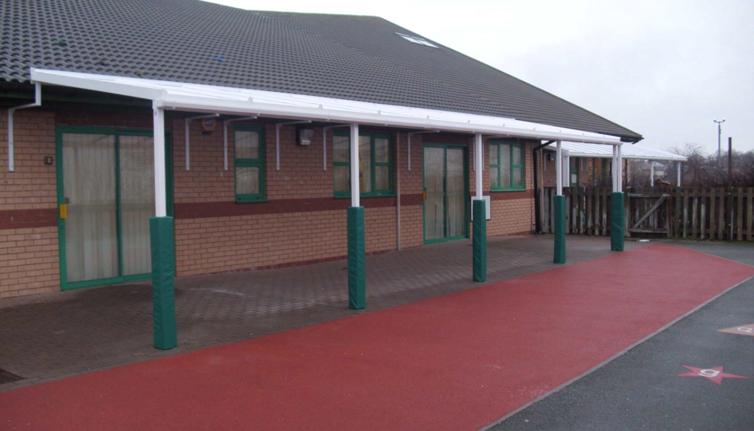 Alexandra Community Primary School – 2nd Wall Mounted Canopy