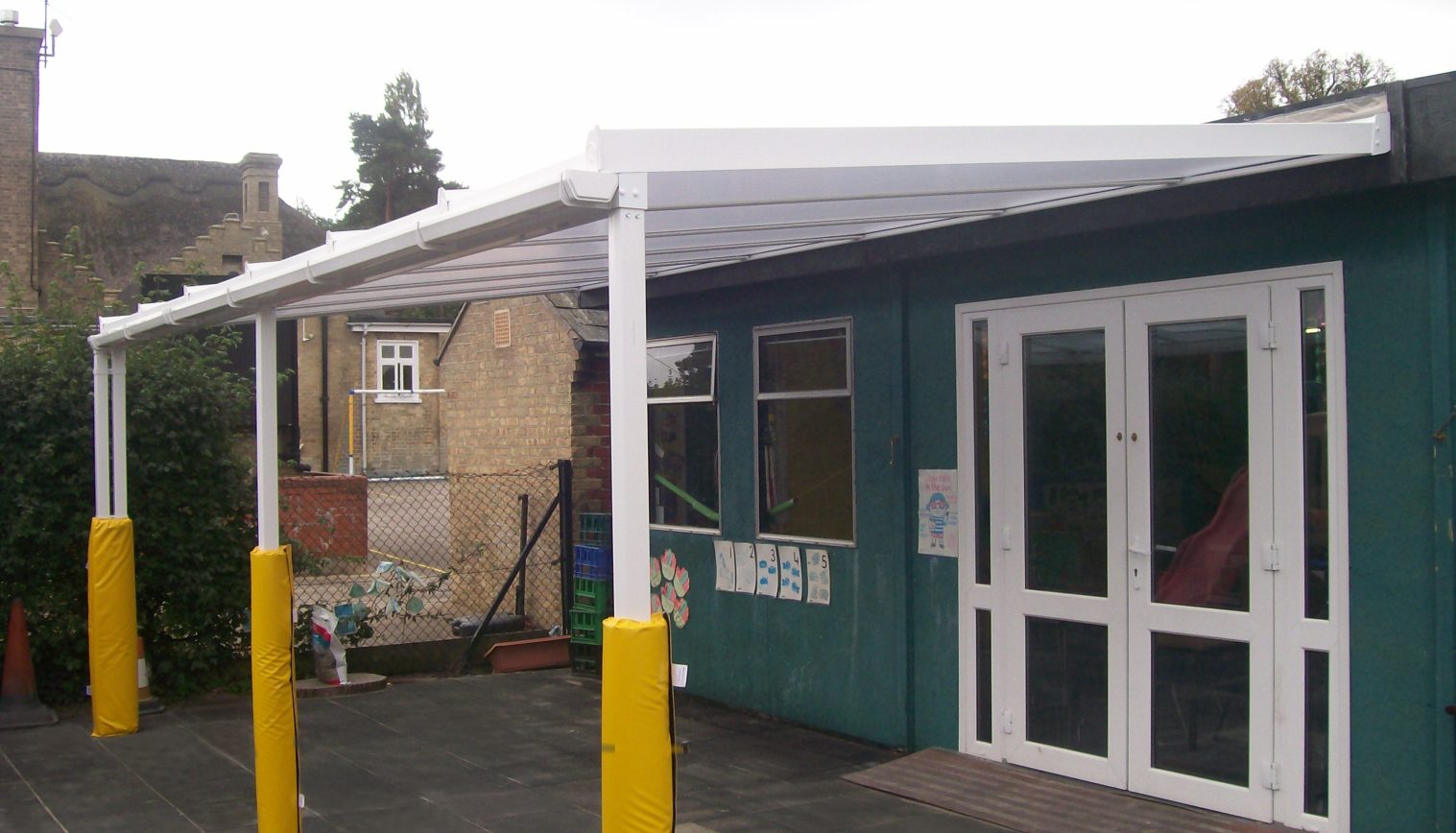 Benhall St Mary’s Pre School – Wall Mounted Canopy