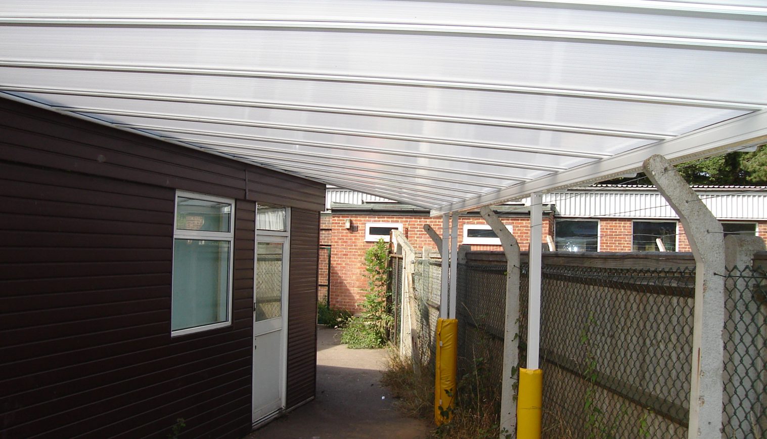 Radlett Lodge School – 2nd Wall Mounted Canopy