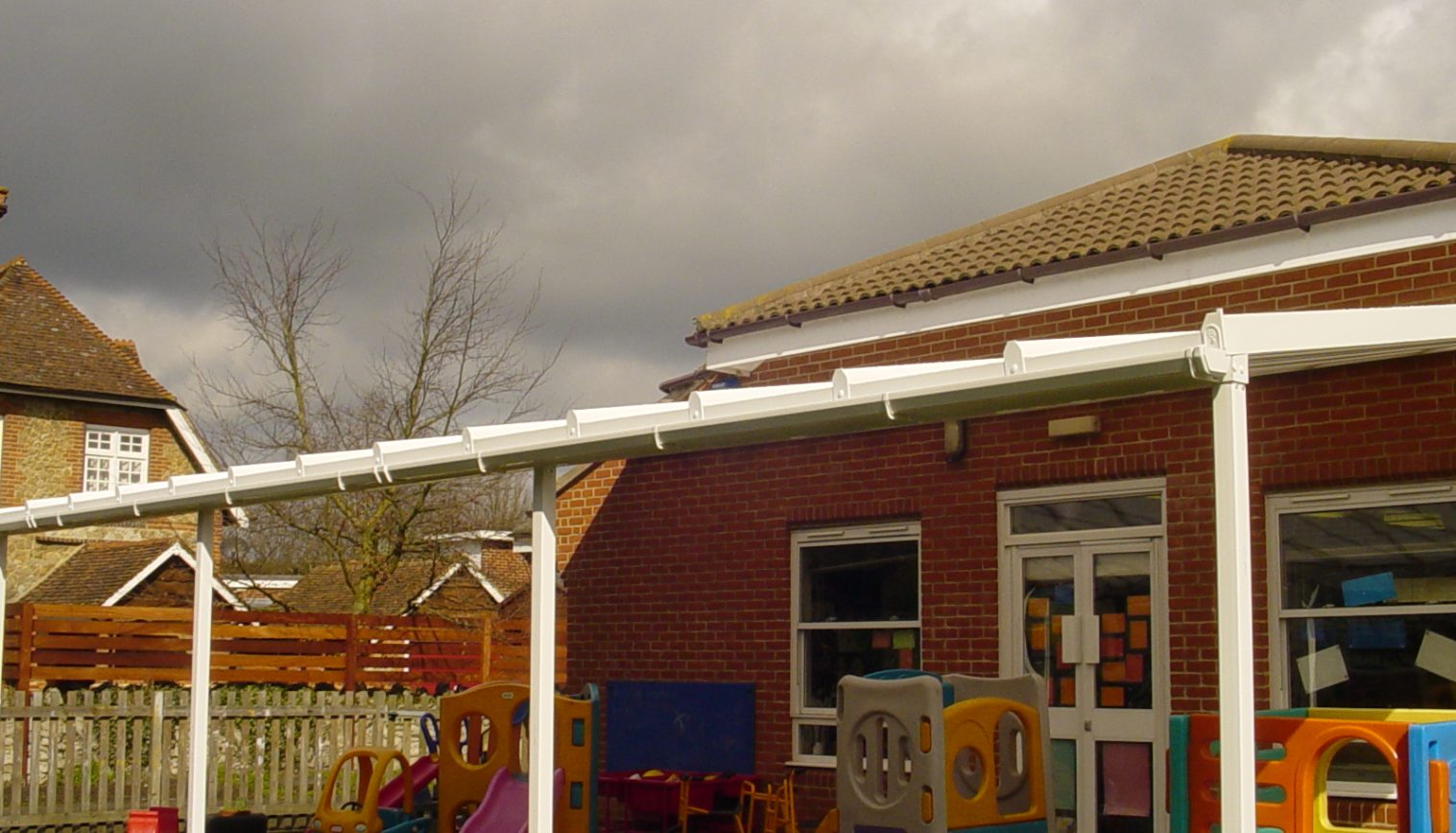 Leybourne School – Wall Mounted canopy