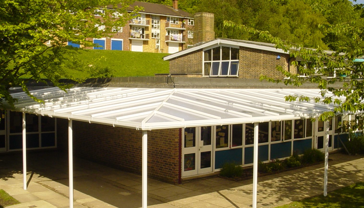 Wattenden Primary School – Wall Mounted Canopy