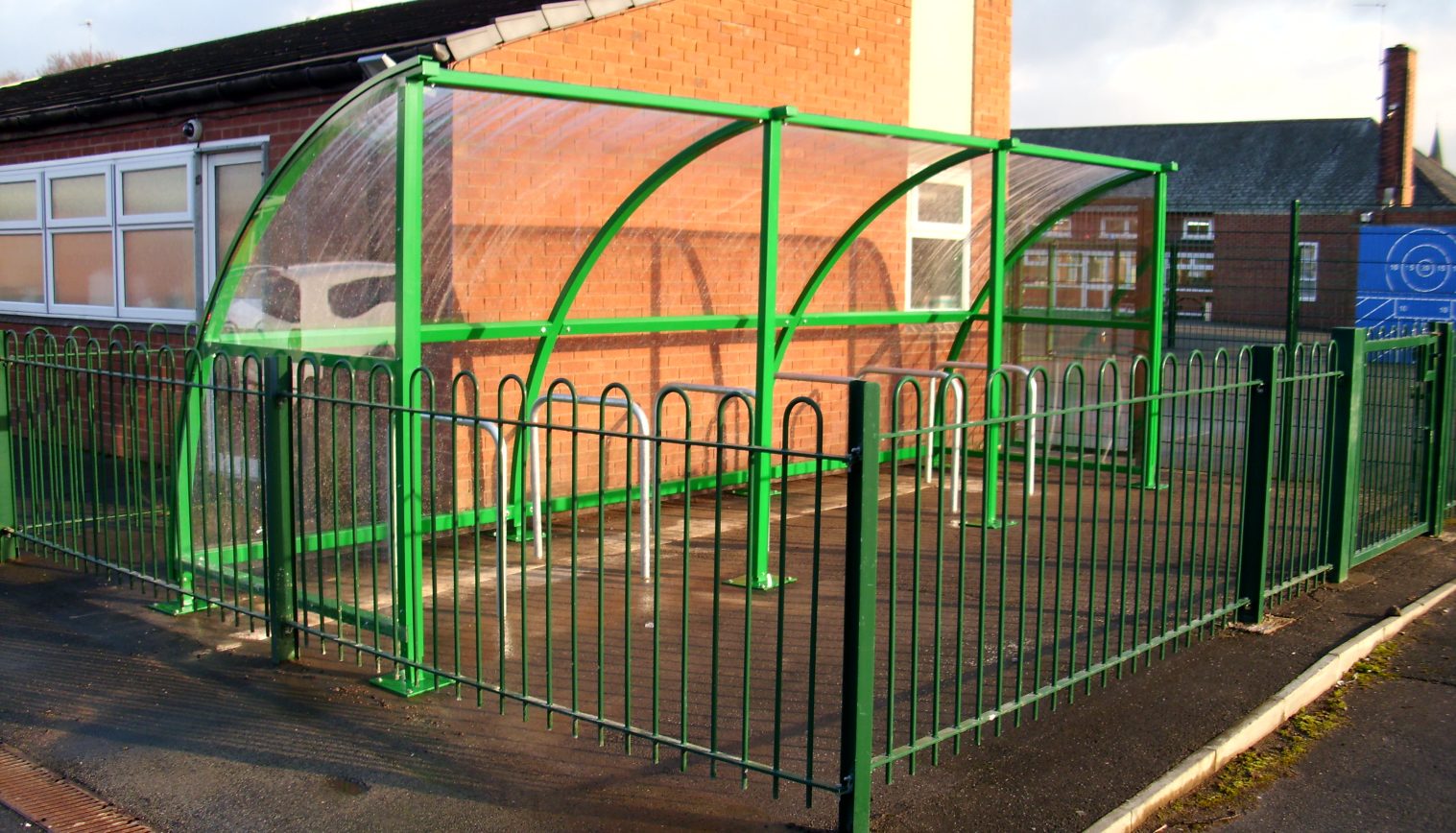 Woodslee Primary School – Cycle Shelter