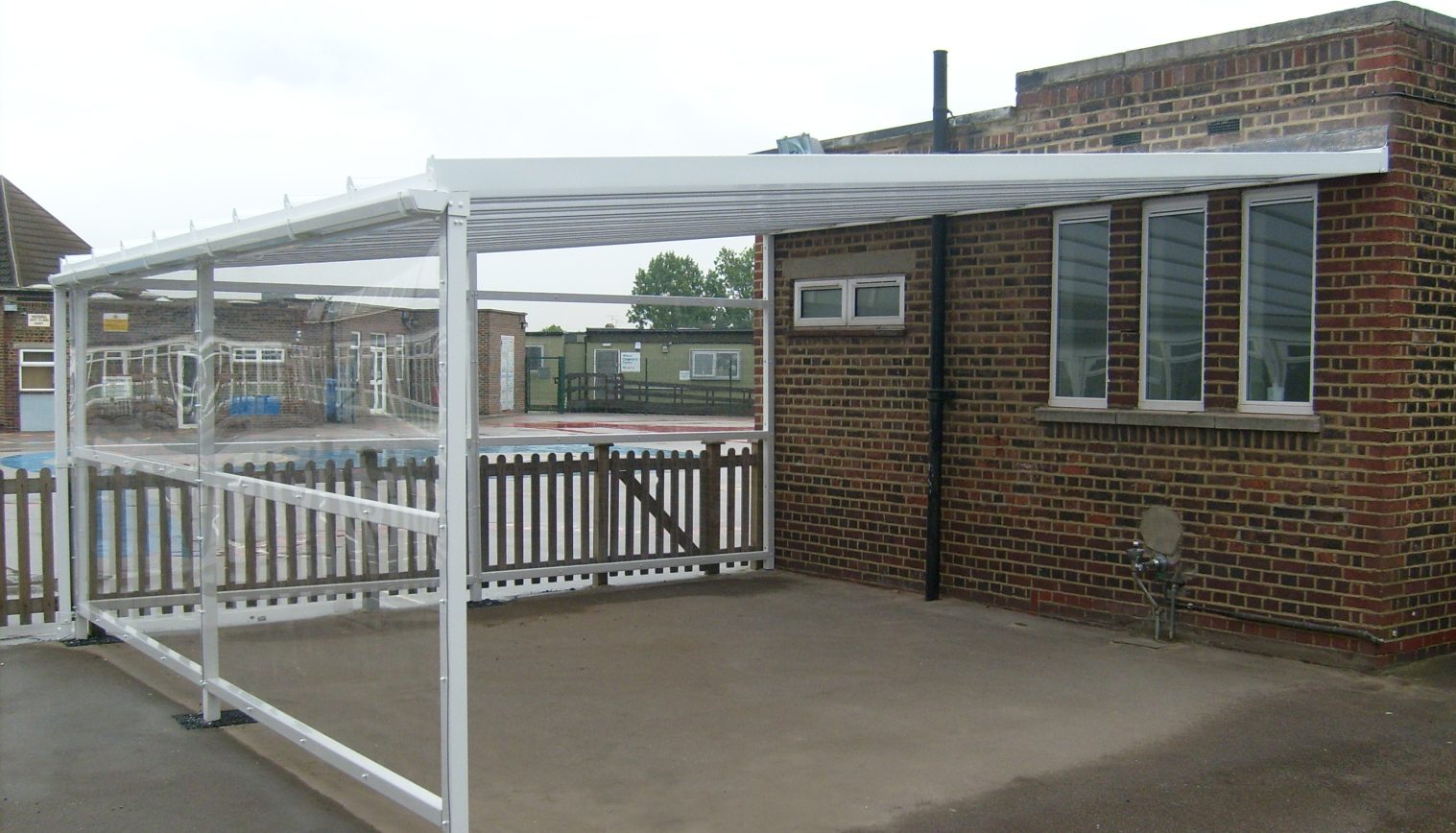 Manor Infant School – 3rd Wall Mounted canopy