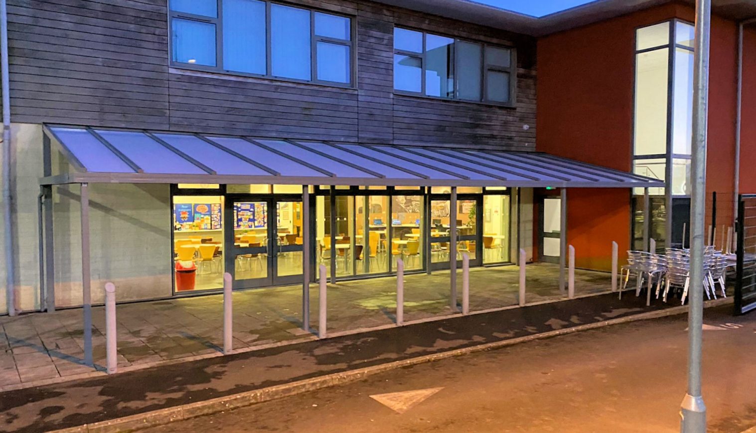 Huish Episcopi Academy – Free Standing Canopy