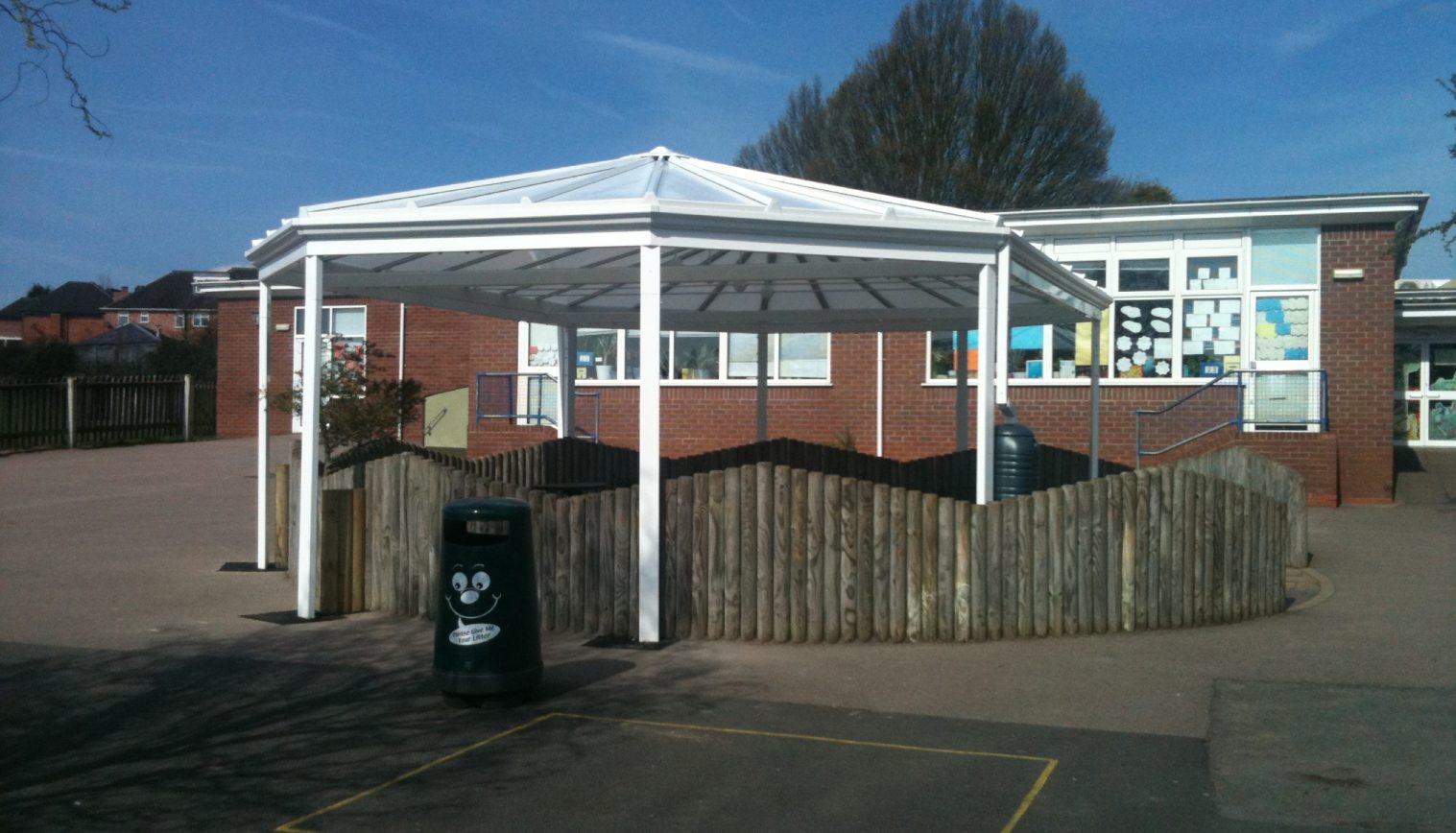 Walmley Infant School – Free Standing Canopy