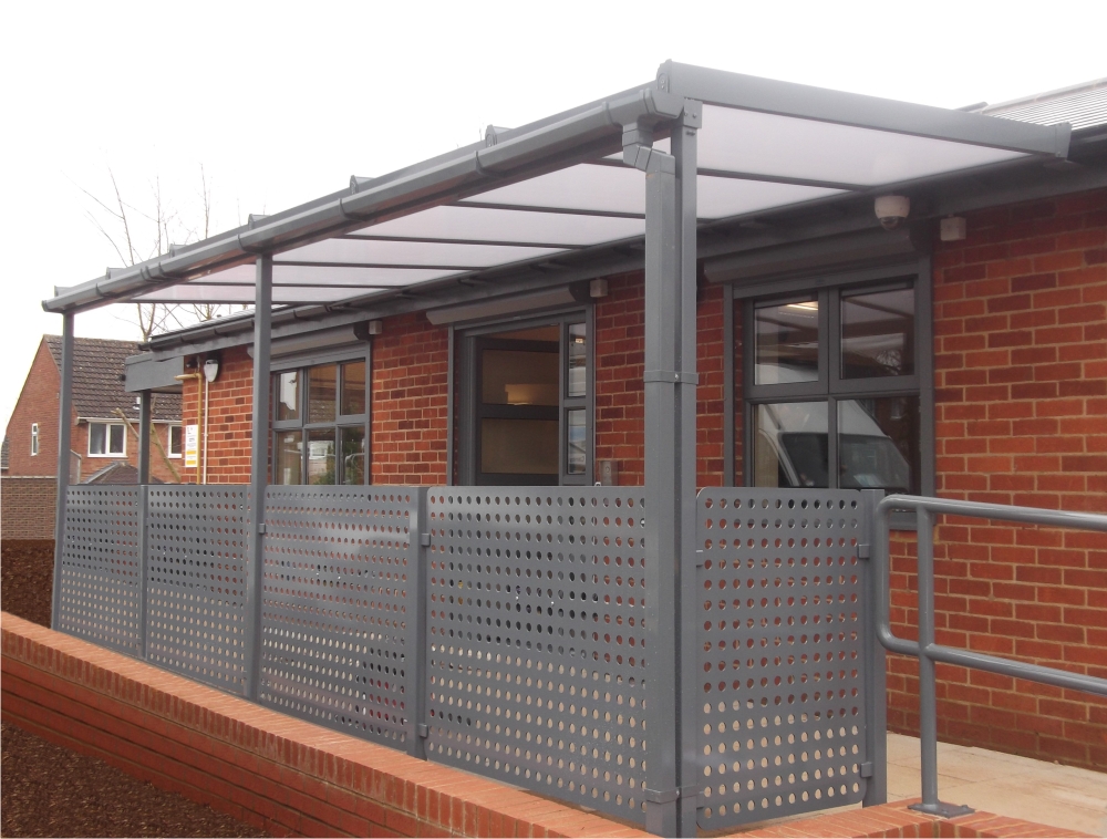 Penfold Children’s Centre – Wall Mounted Canopy