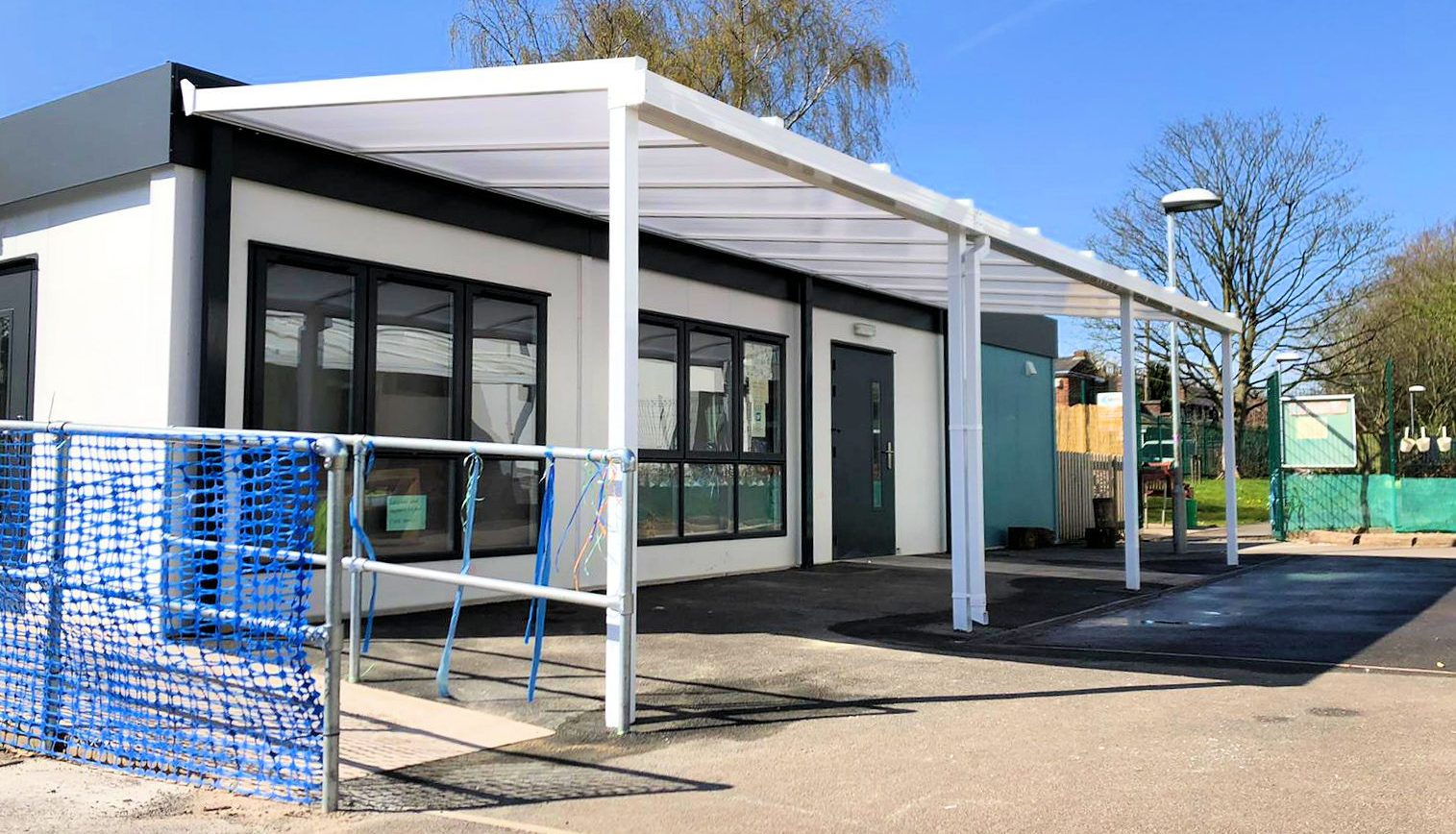 Mesne Lea Primary School – Wall Mounted Canopy