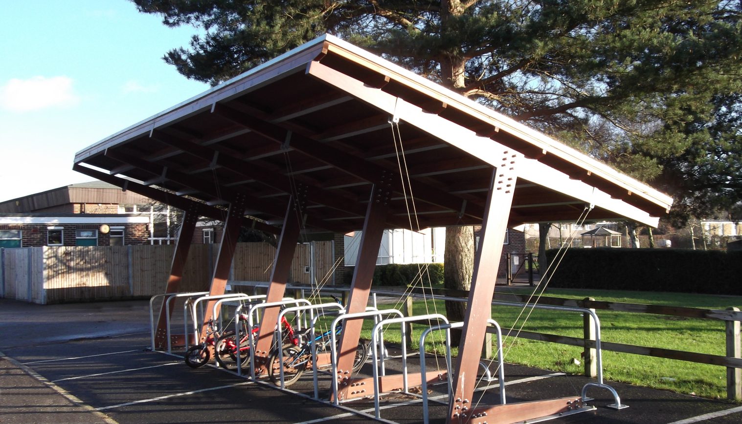 Pear Tree Mead Primary School – Timber Cycle Shelter