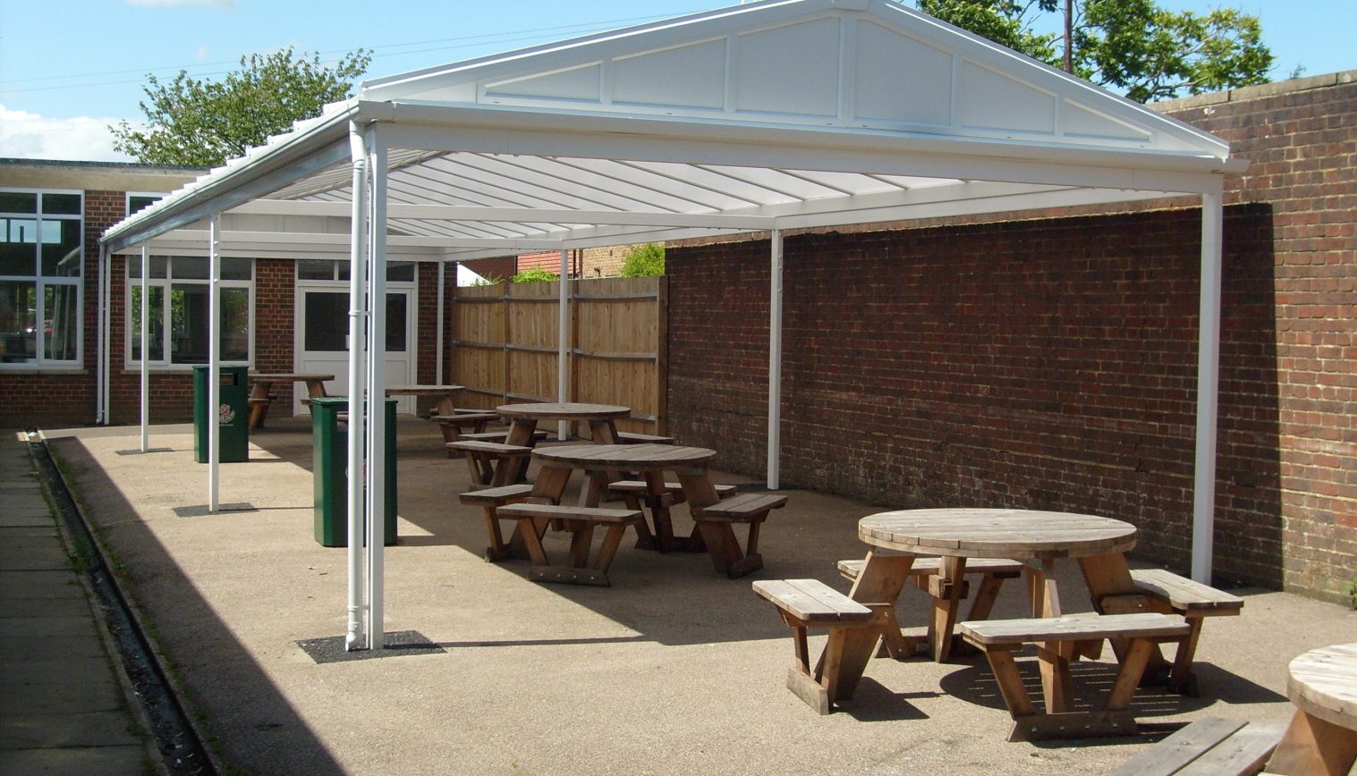 The Forest School – Free Standing Canopy