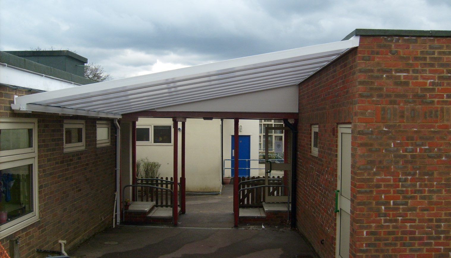 Theydon Bois Primary School – Wall Mounted Canopy – Second Installation