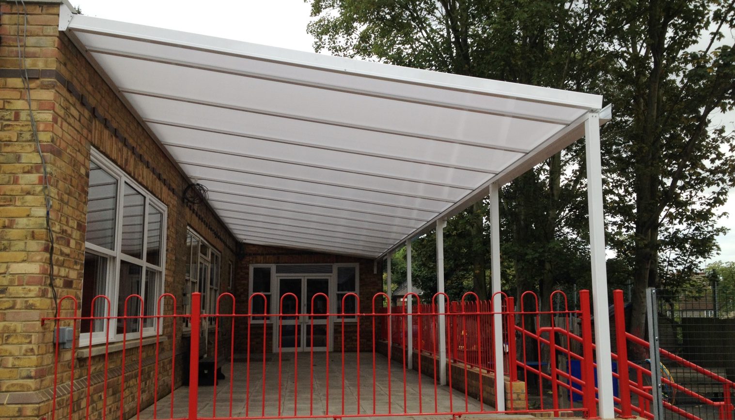 St Francesca Cabrini RC Primary School – Wall Mounted Canopy