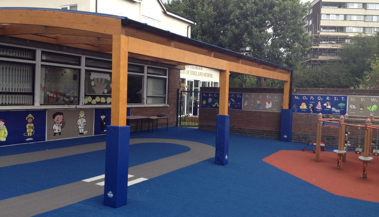 St George’s Church of England Primary School – Timber Installation