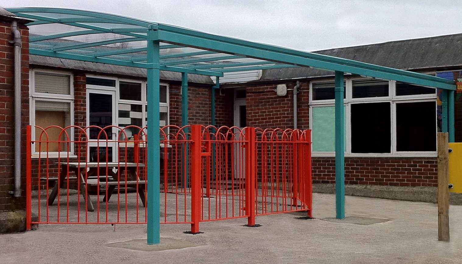 St Saviours Primary School – 2nd Free Standing Canopy