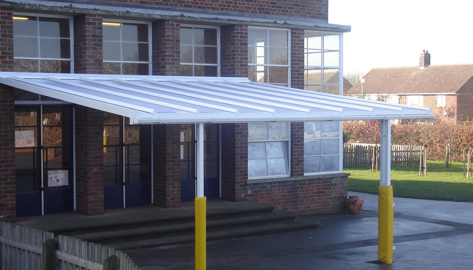 Tudor C of E VC Primary School – Wall Mounted Canopy