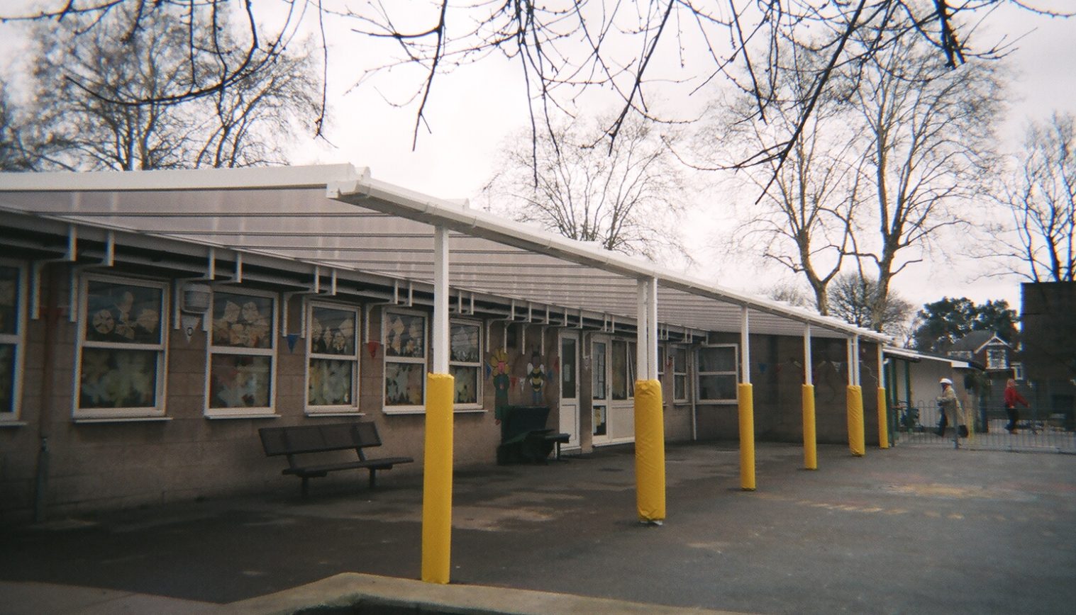 Woodrange Infant School – Wall Mounted Canopy
