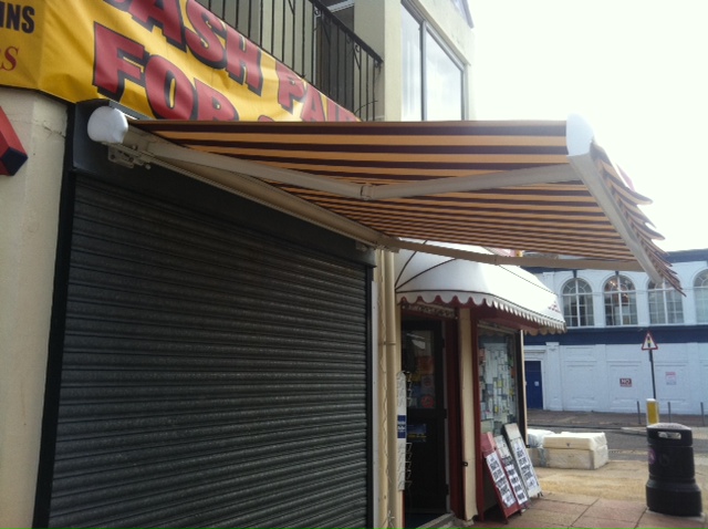 AVA Jewellers – Commercial Awning