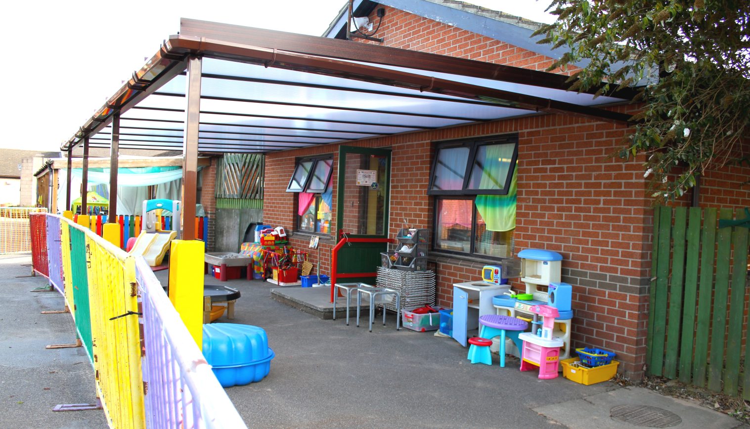 White Hall Academy – Wall Mounted Canopy