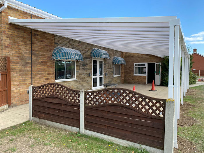 Firs Park – Wall Mounted Canopy