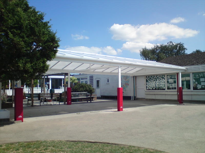 Hampton Infant School & Nursery – Free Standing canopy