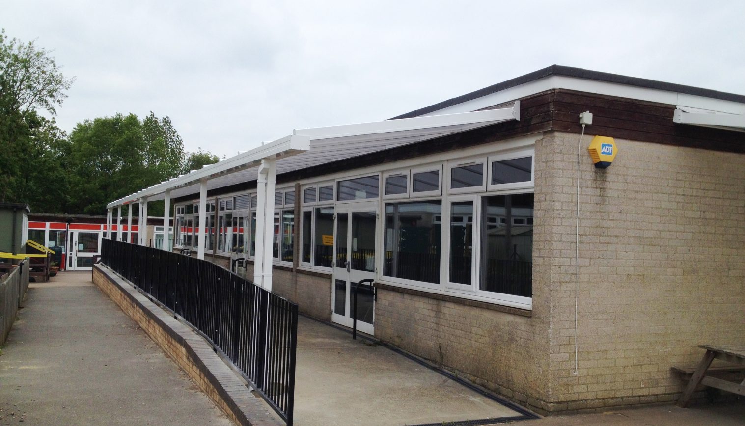Hartley Primary School – Second Wall Mounted Canopy