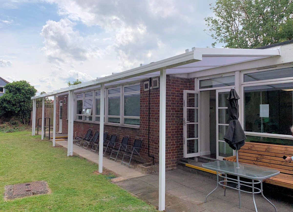 Ickenham Clinic – Wall Mounted Canopy