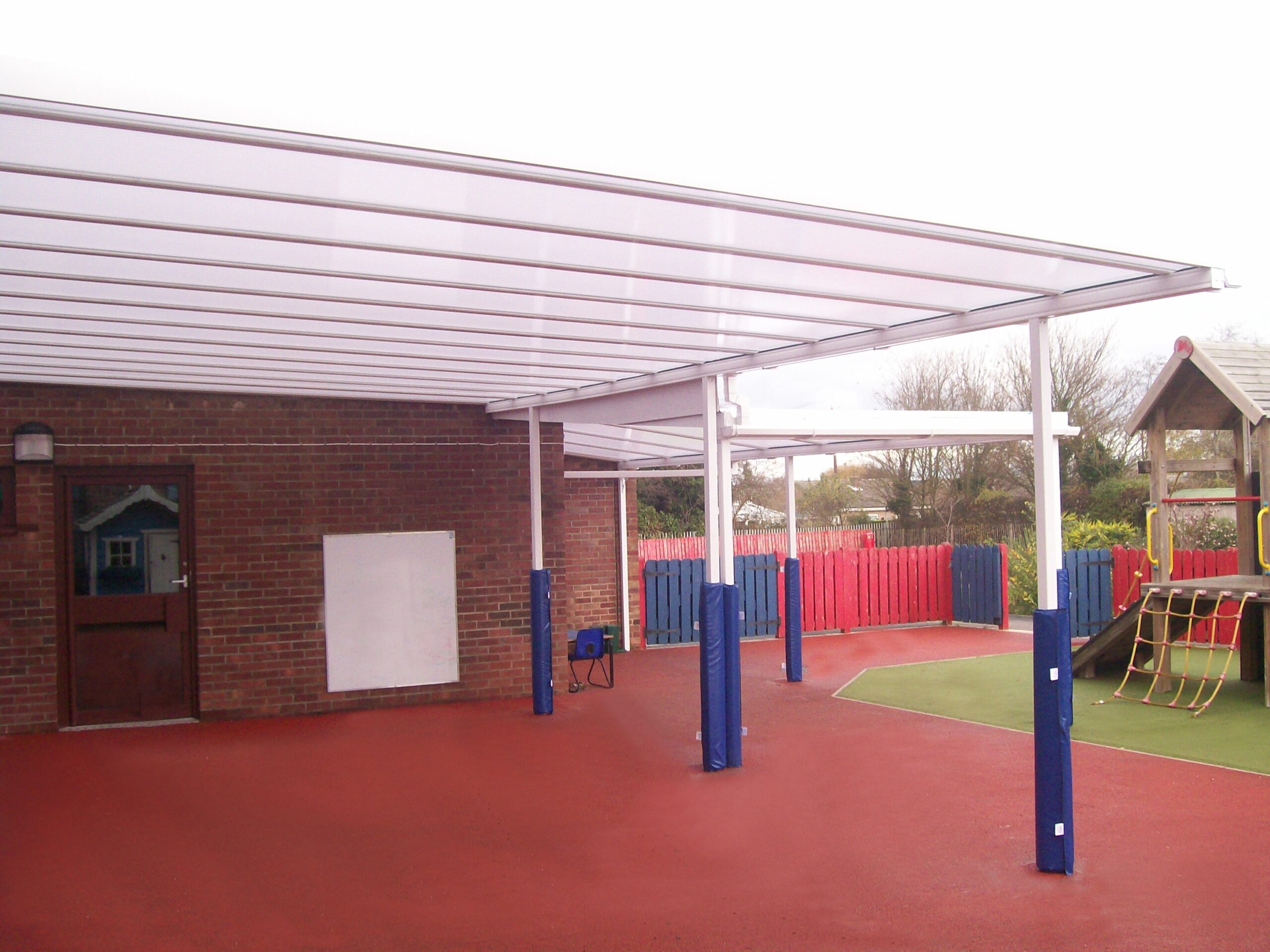 Kingsfield Primary School Wall Mounted canopy Chatteris