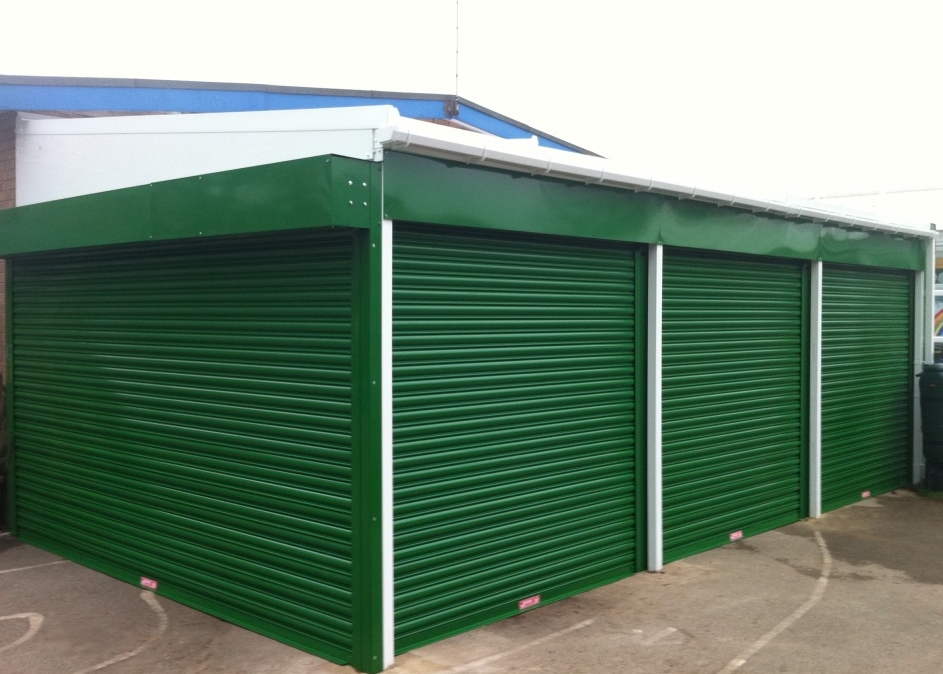 Kirk Sandall Infant School – Wall Mounted Canopy with Secure Roller Shutters