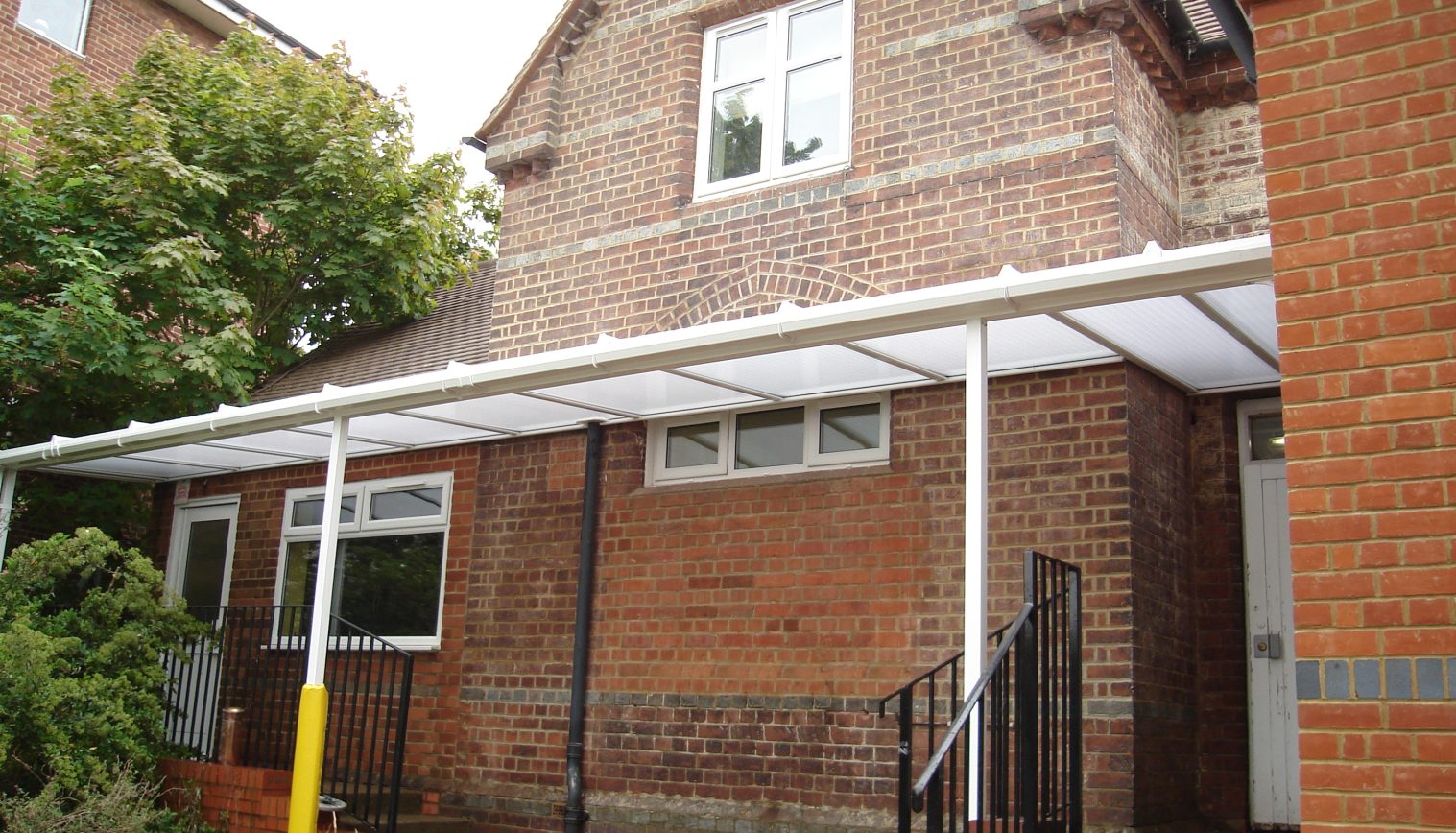 New Christchurch C of E Primary School – Wall Mounted Canopy