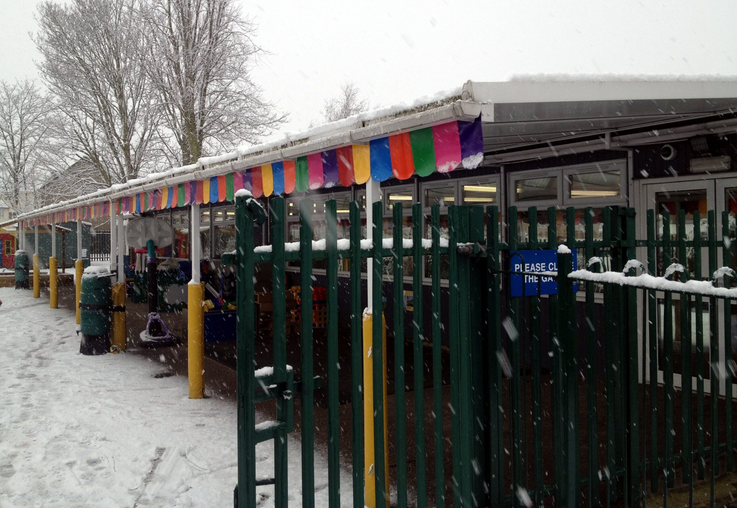 Peartree Way Nursery School, Stevenage Wall Mounted Canopy Able