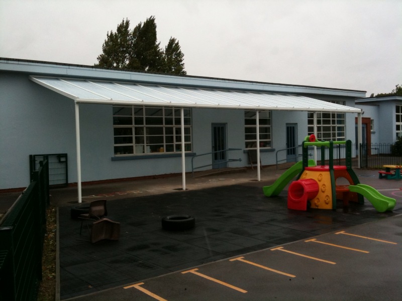 West Road Primary School – Wall Mounted Canopy
