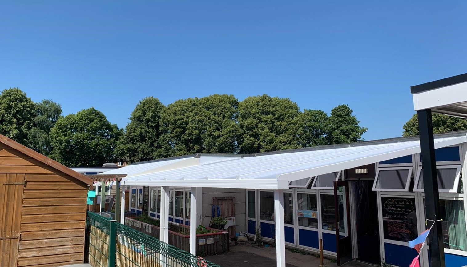 Saltersgate Infant School – Second Wall Mounted Canopy Install
