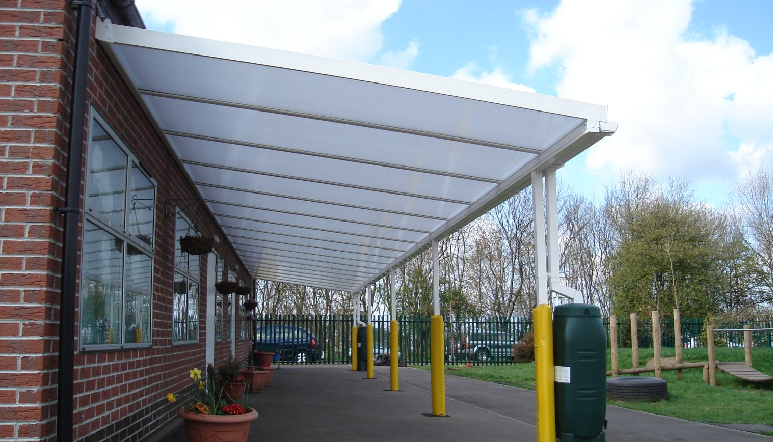 Sledmere Primary School – Wall Mounted Canopy