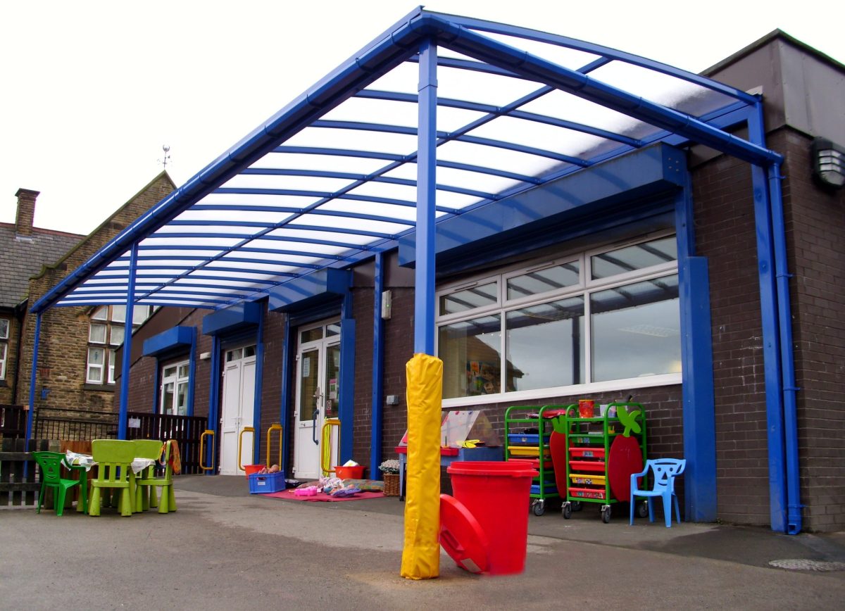 Smithy Bridge Primary School – Free Standing Canopy