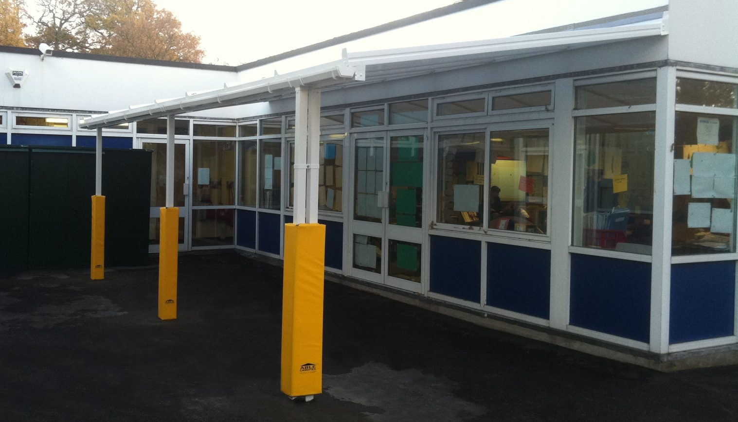 St John’s Primary School – Wall Mounted Canopy
