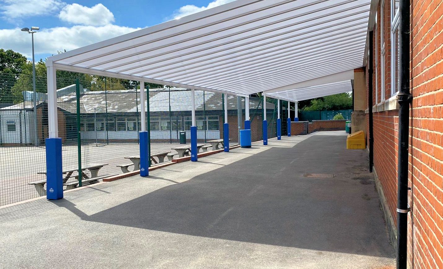 St Thomas More RC School – Wall Mounted Canopy