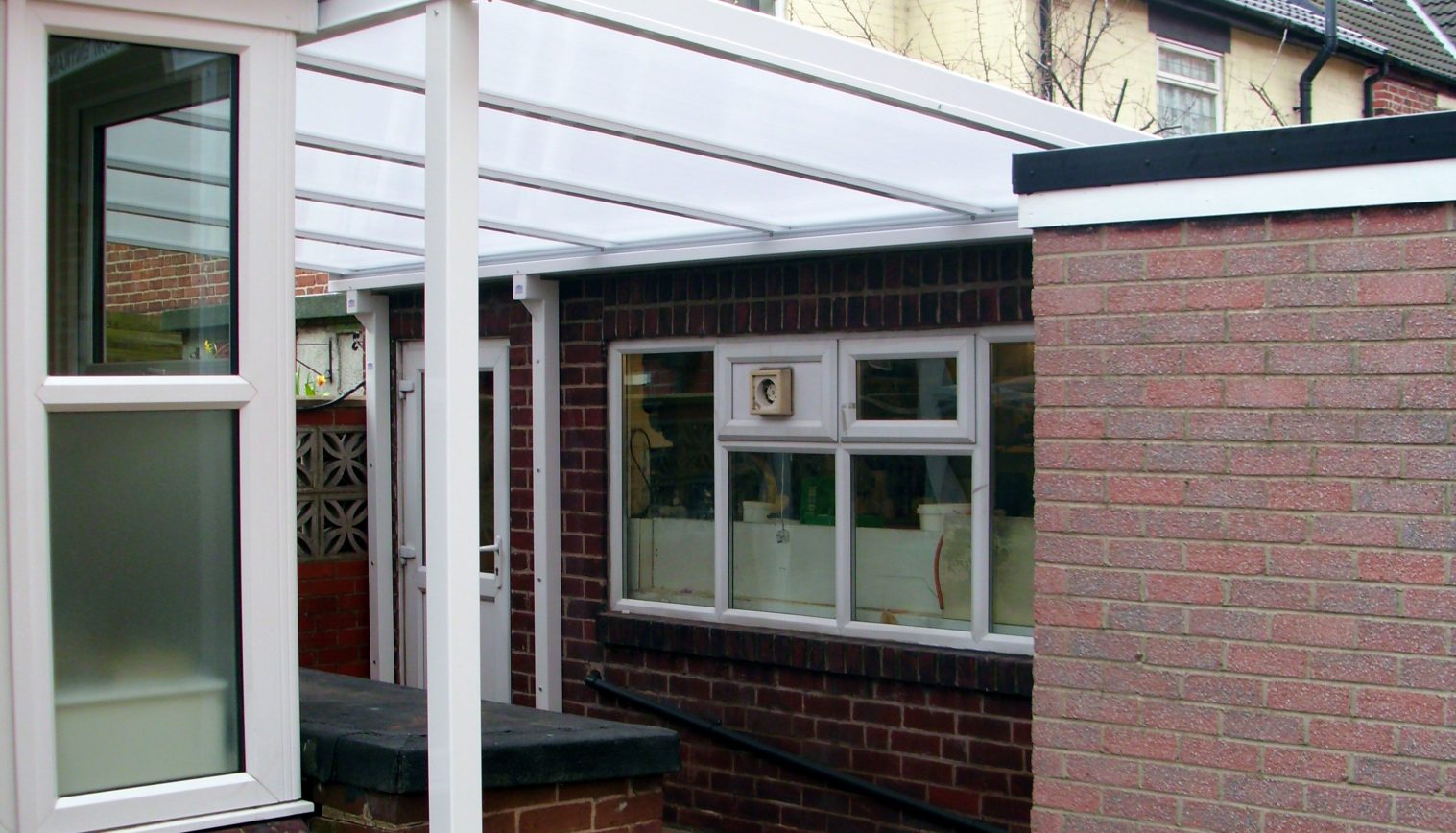 Swinton Dental Practice – Wall Mounted Canopy