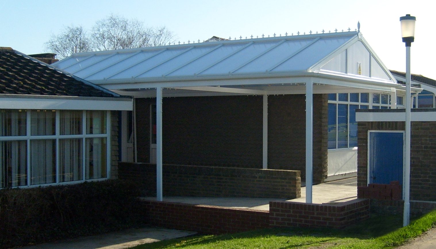 The Manor CP Junior School – Entrance Canopy