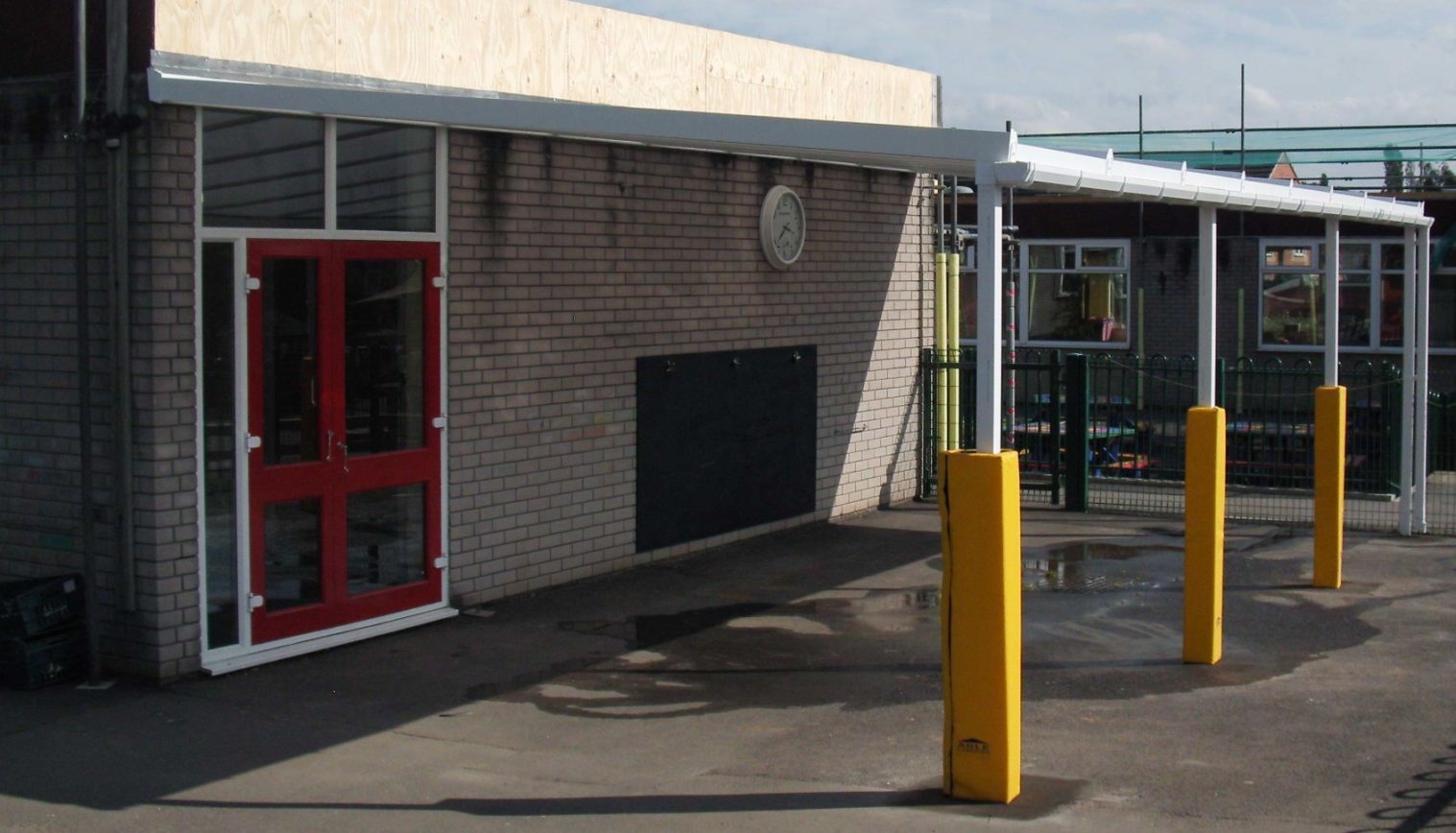 Todwick Junior & Infant School – Wall Mounted Canopy