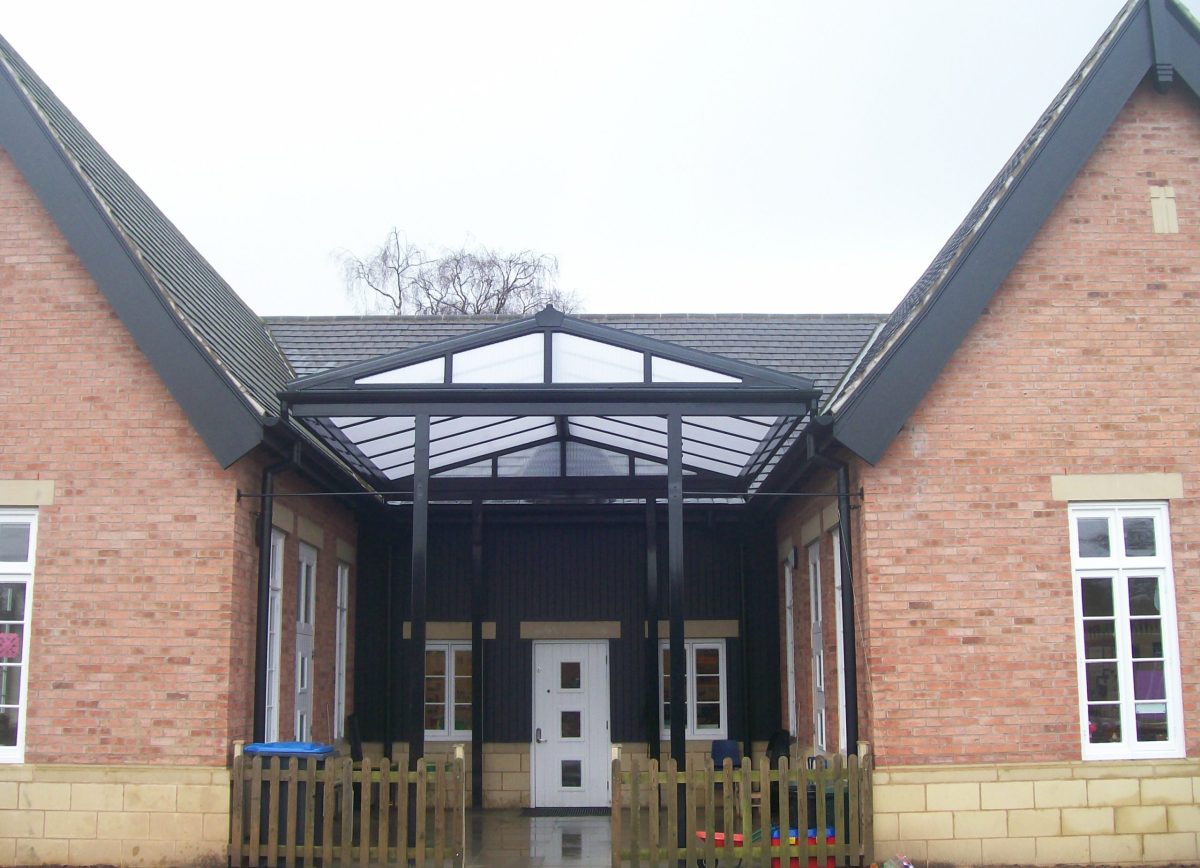 Viscount Beaumont’s CE Primary School – Free Standing Entrance Canopy