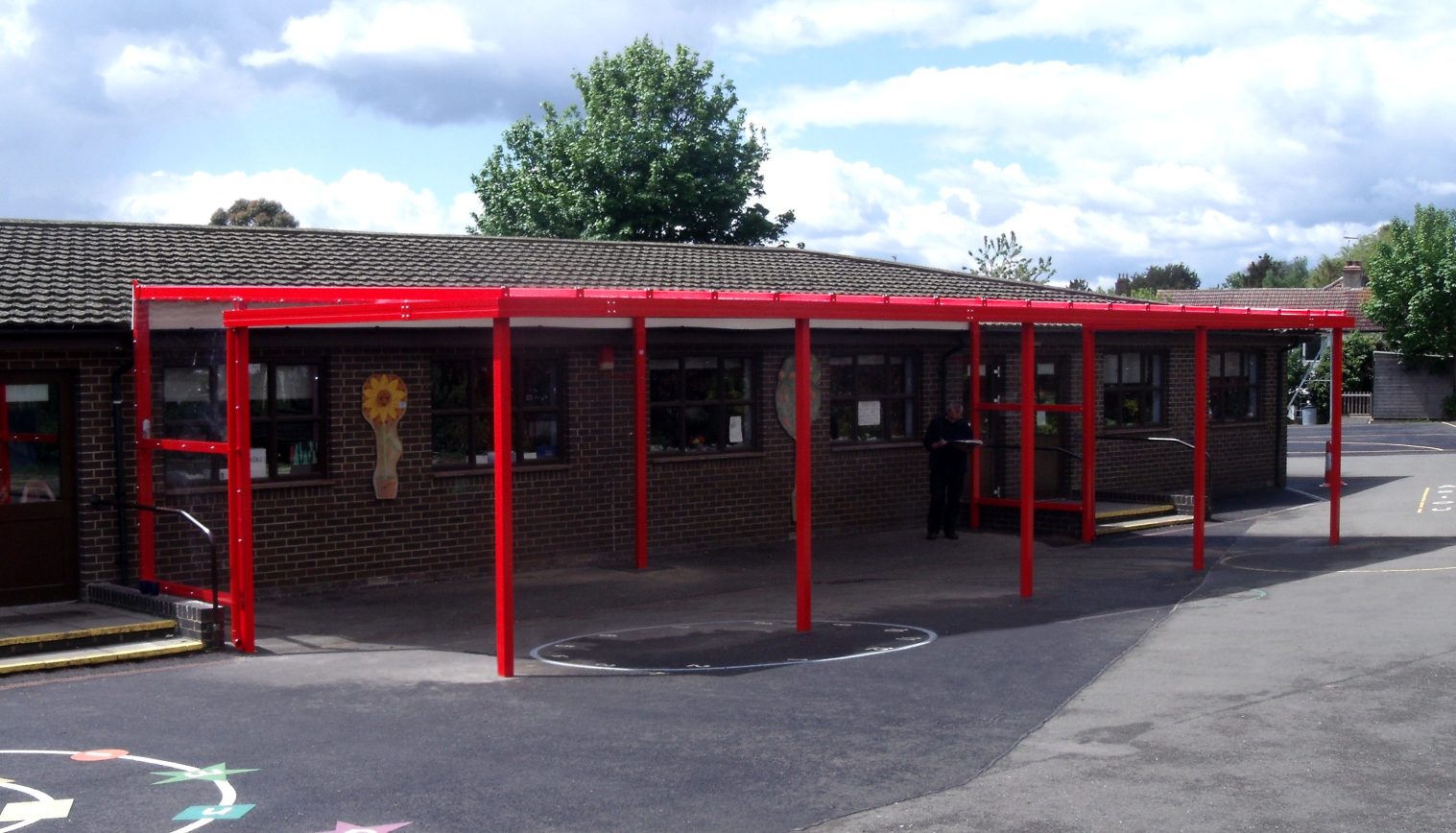 Wootton Primary School – Wall Mounted Canopy