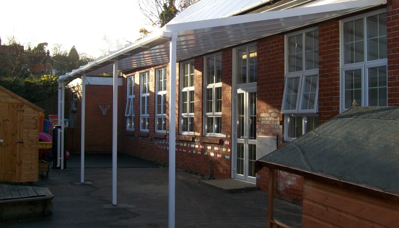 Wroughton Infant School – Wall Mounted Canopy