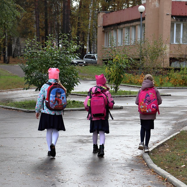 How to Encourage More Students to Walk or Cycle to School